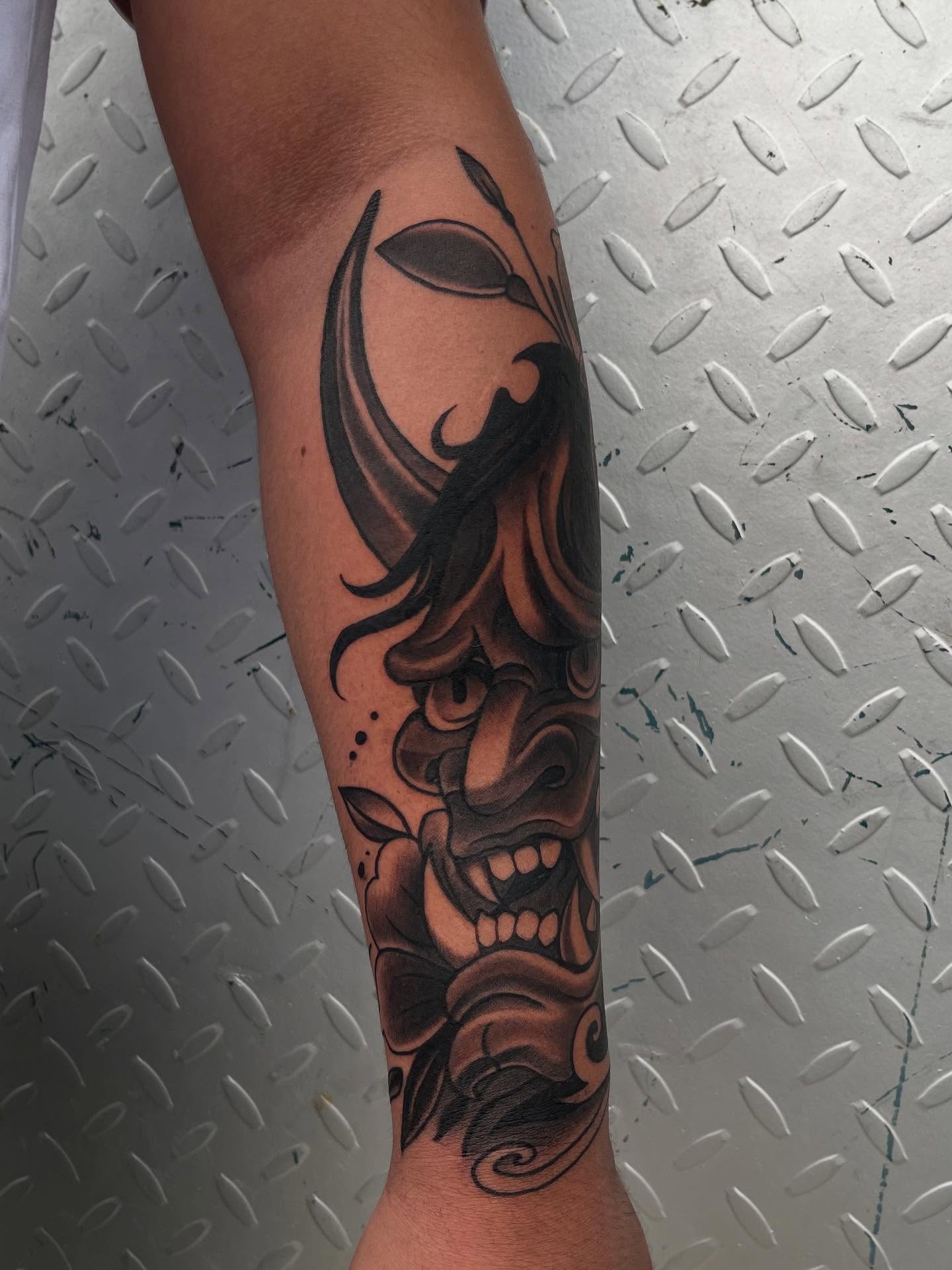Tattoo by @wargski โ japanese_irezumi