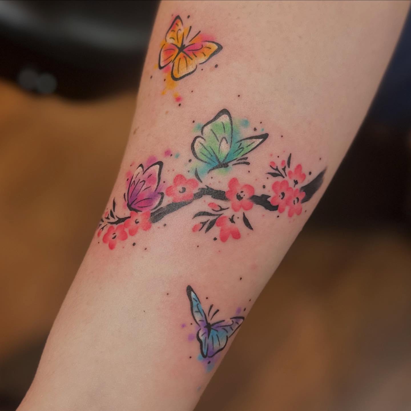 Tattoo by @magglesmcmaggles — watercolor, new_school