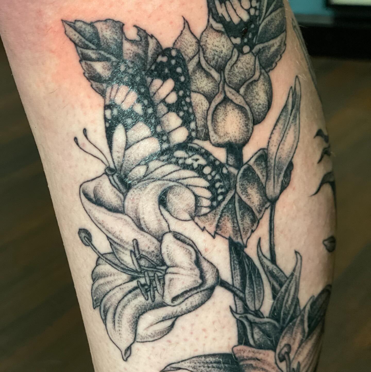 Tattoo by @andrewmammoth — dotwork, black_and_grey