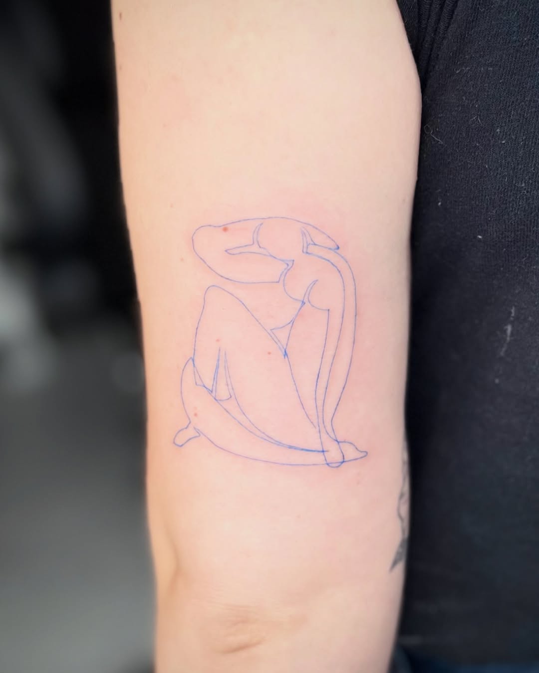 Figure study fine line tattoo on the forearm by Jennifer Fuster