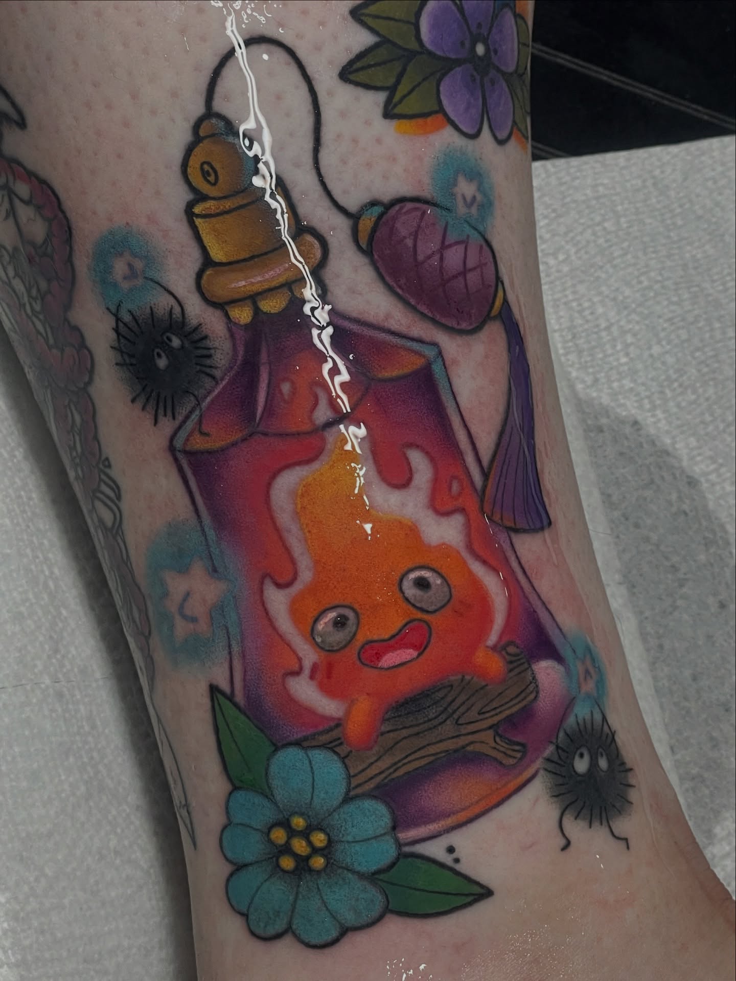 Tattoo by @hhaylayy — american_traditional