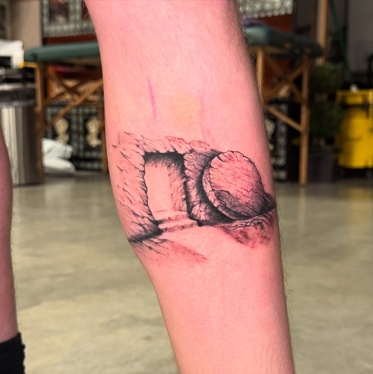 Tattoo by @steven_bruni — realism