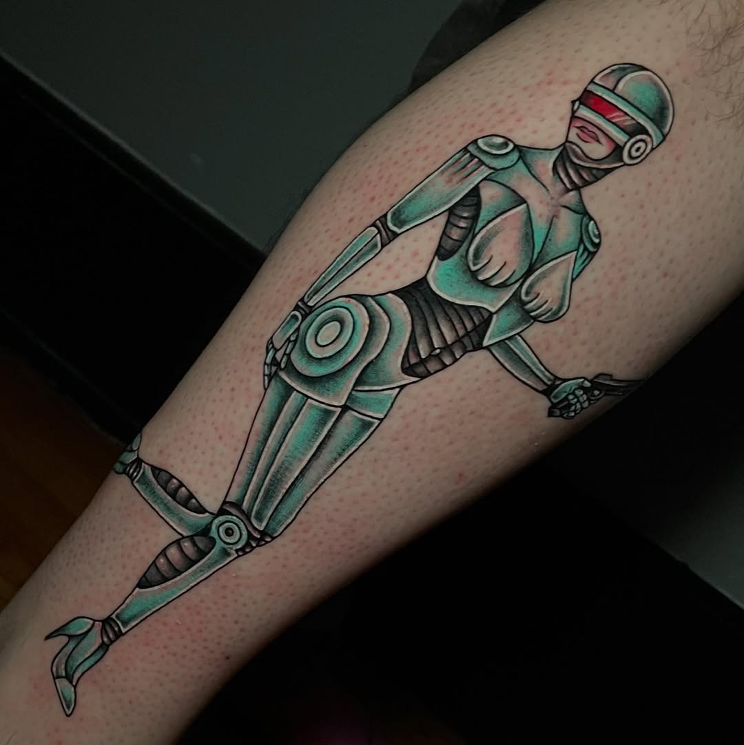 Tattoo by @sirenofsaturn — neo_traditional
