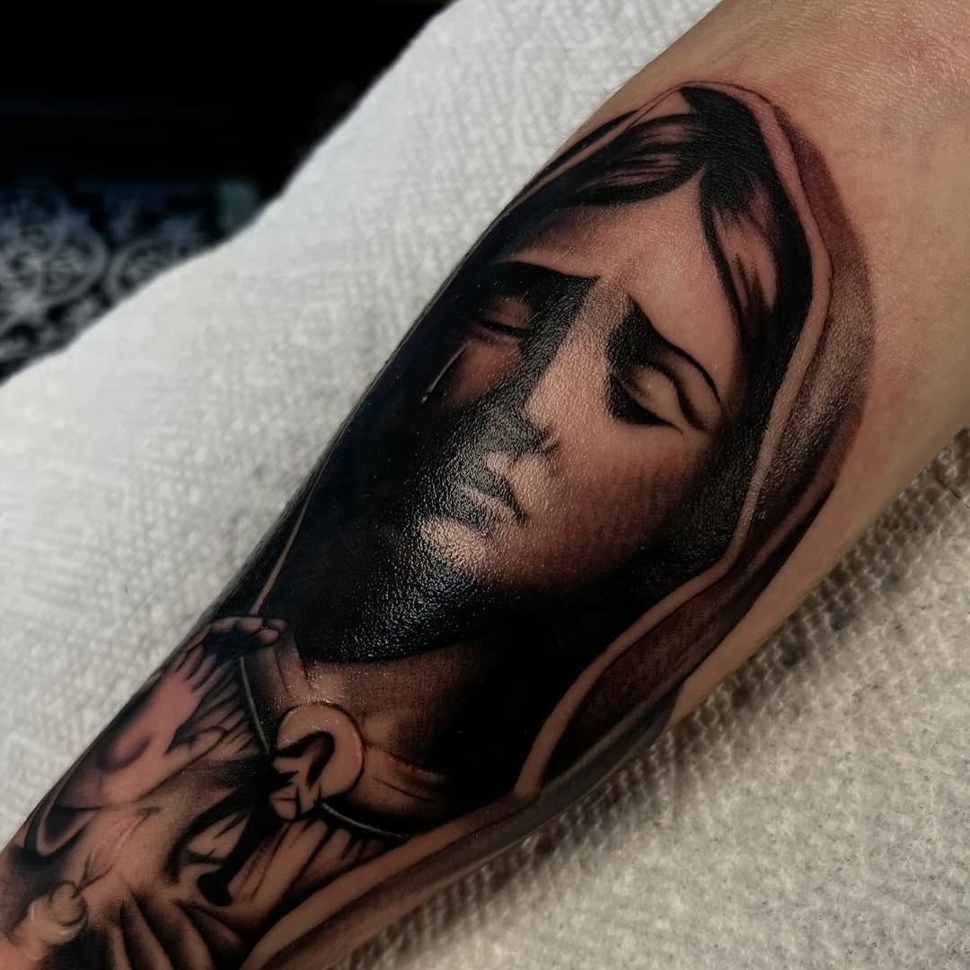Tattoo by @whoiskaylacordova — black_and_grey, realism