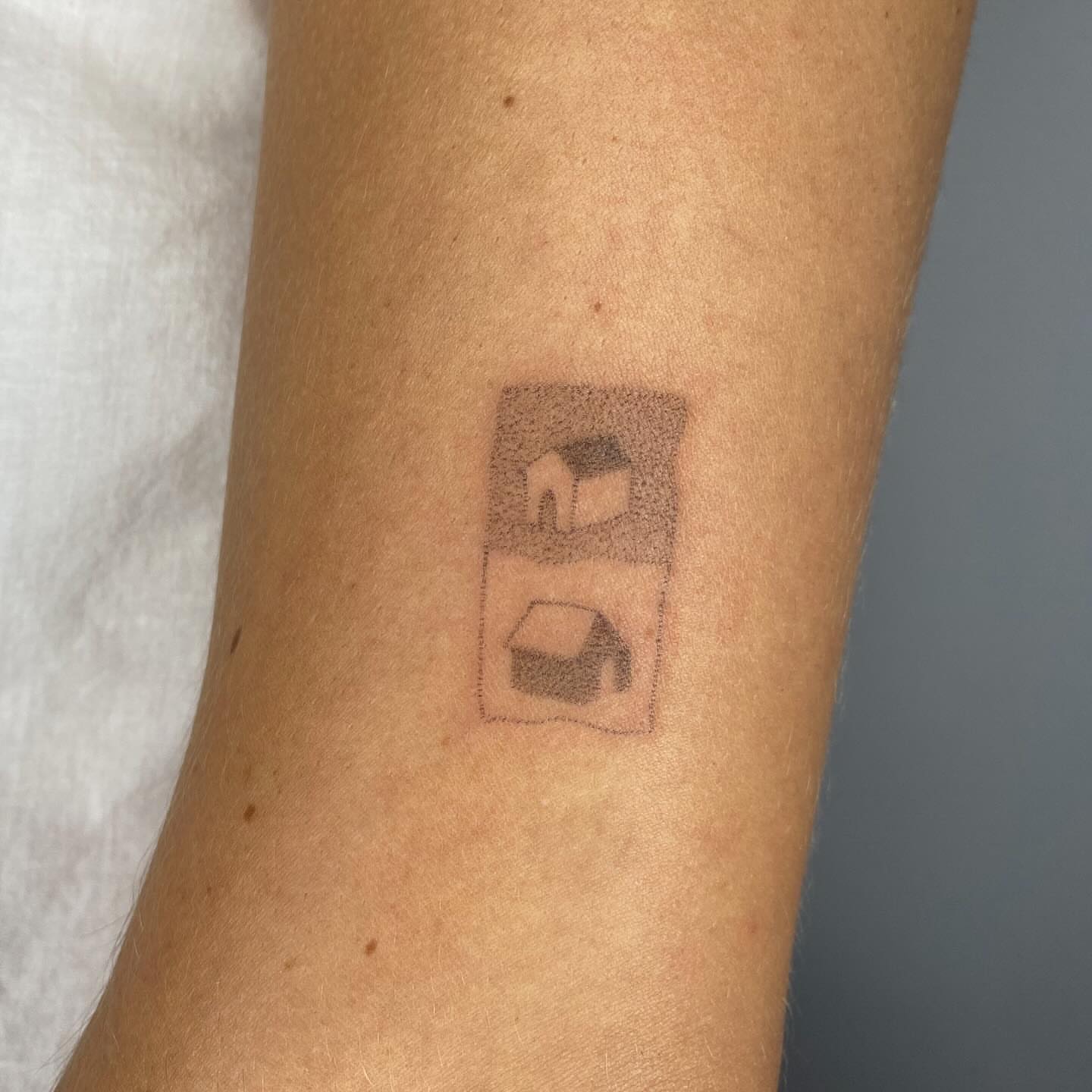 Abstract symbol geometric tattoo on the forearm by 🌀☁️kath☁️🥀
