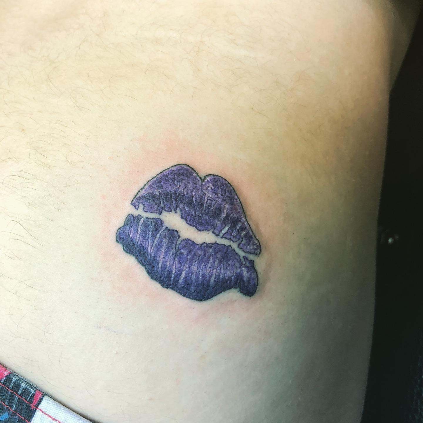 Lips realism tattoo on the thigh by @lady_raven_tattoo