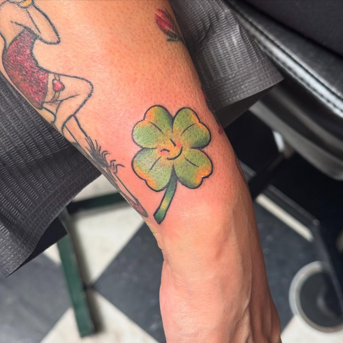 Tattoo by @angeltiburona — new_school