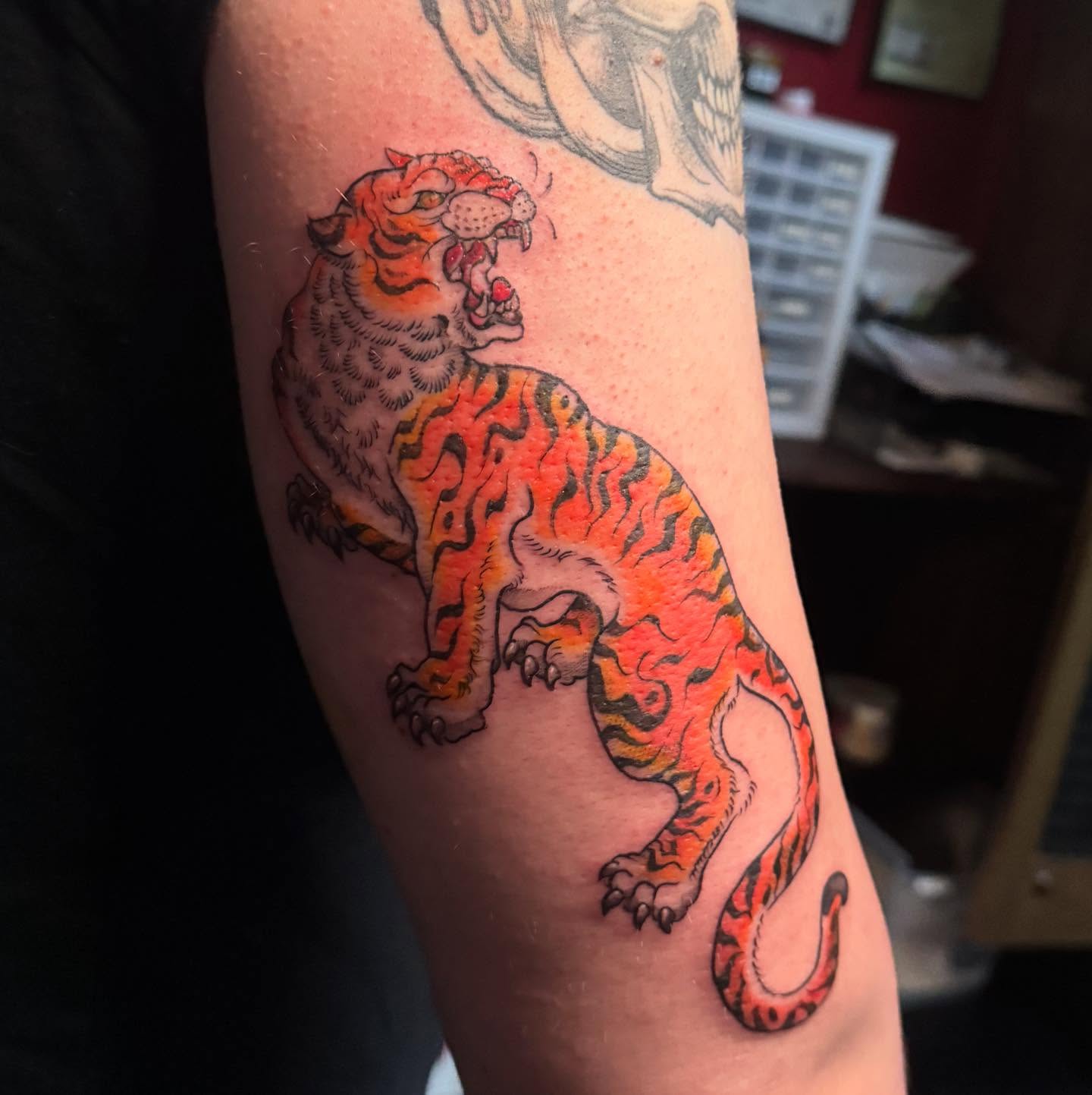 Tattoo by @angeltiburona — american_traditional