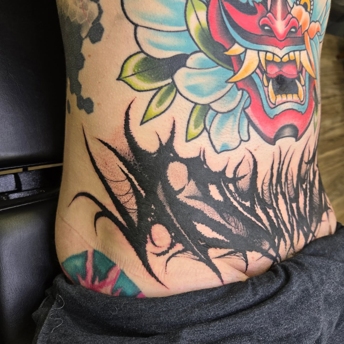 Tattoo by @babybluegotblues — american_traditional, japanese_irezumi