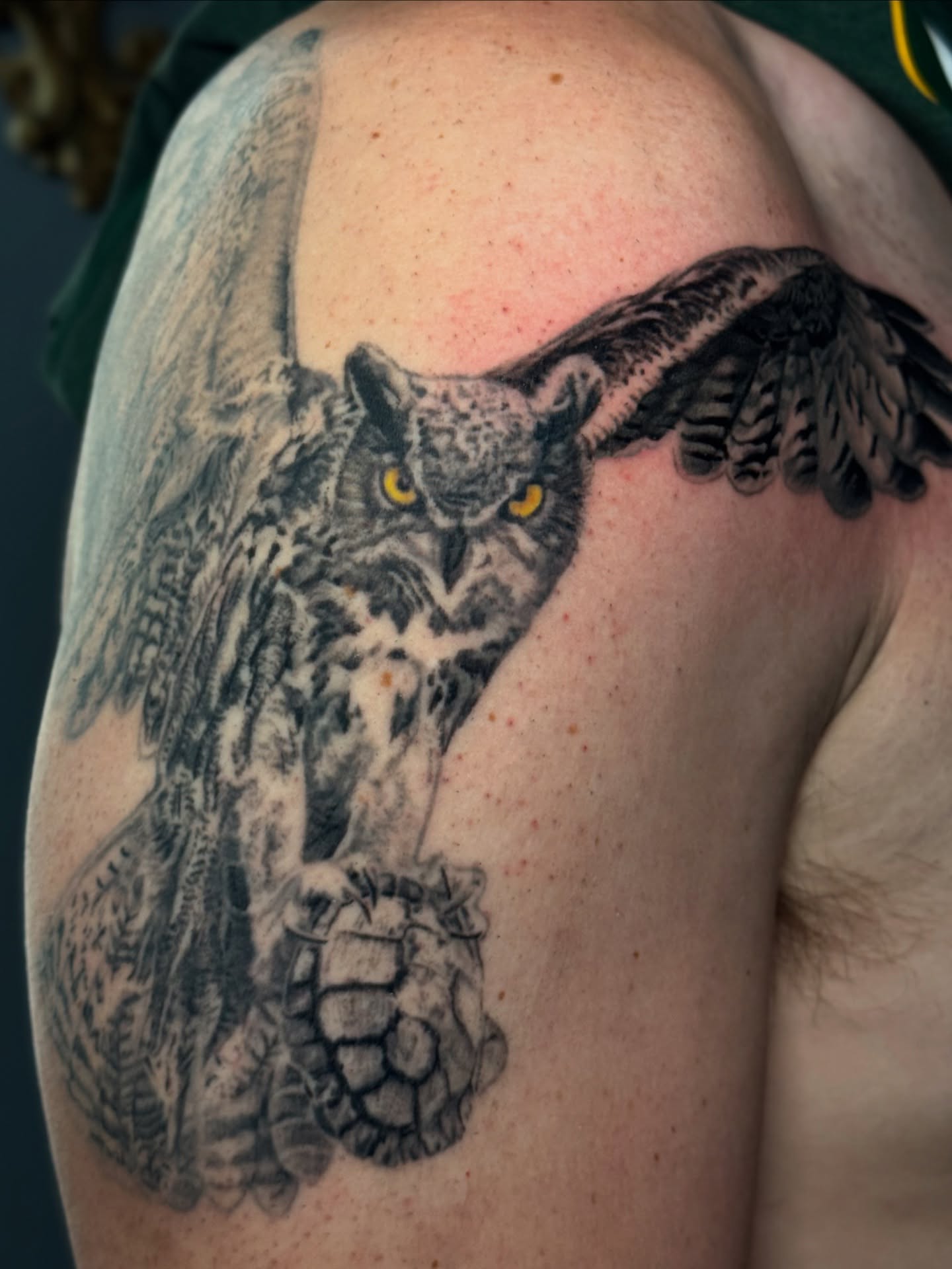 Owl realism tattoo on the shoulder by Ohio Realism Tattoo Artist