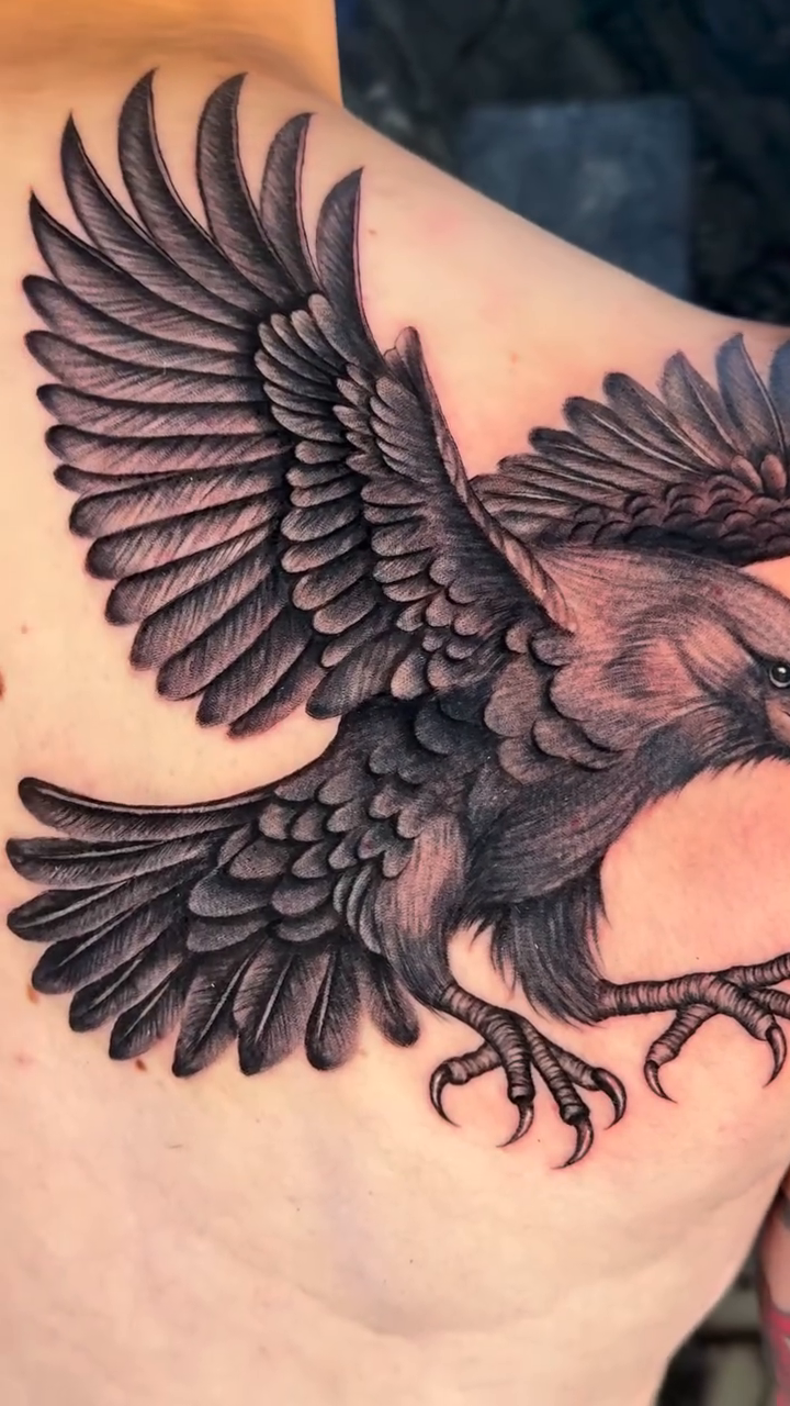 Raven realism tattoo by Fernando Andrade Jr