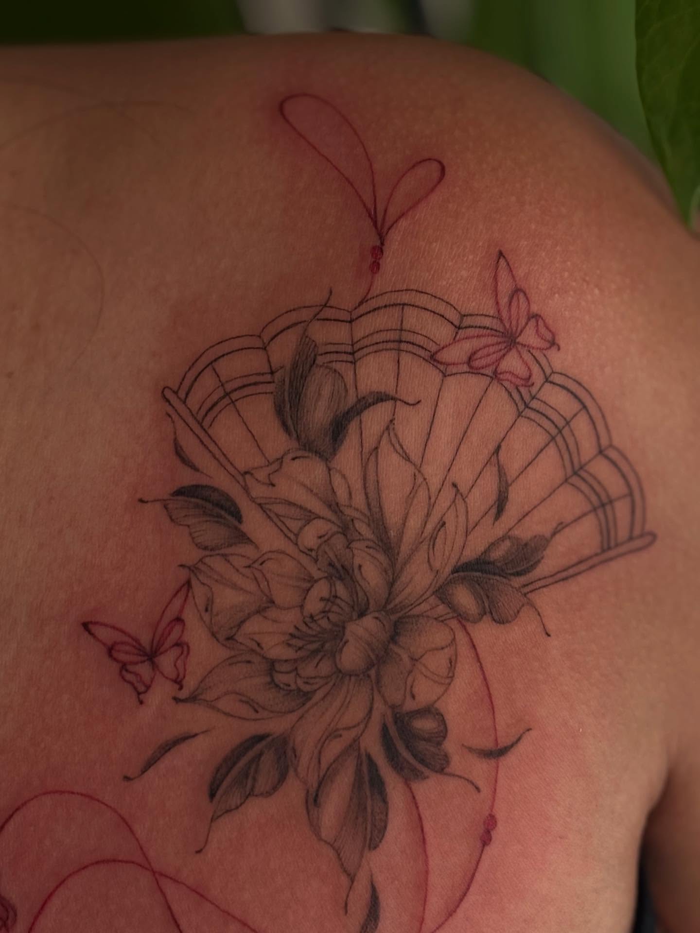 Flower bouquet realism tattoo on the shoulder by thuy (twee) <3, San Jose, California