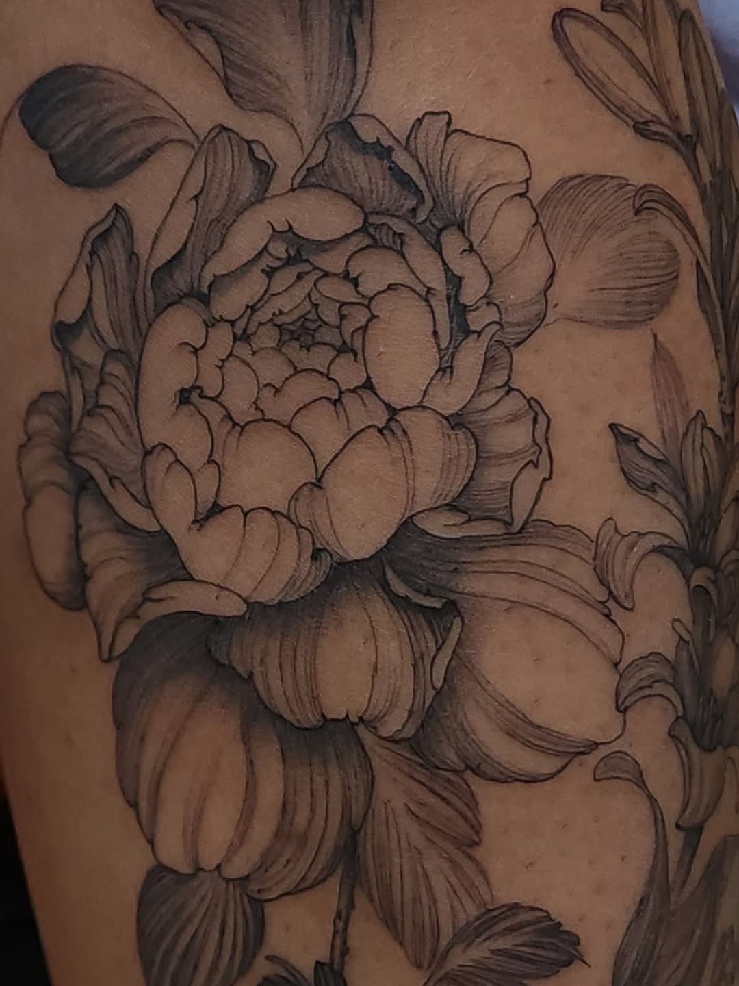 Tattoo by @hirentattoos โ black_and_grey, realism
