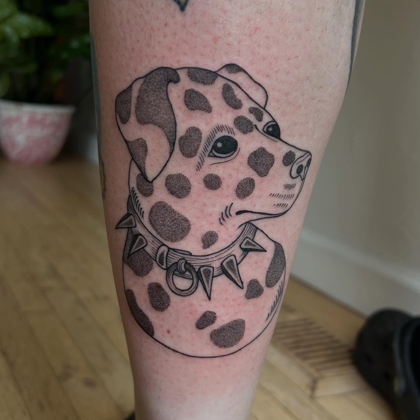 Tattoo by @alliemoontattoo — black_and_grey