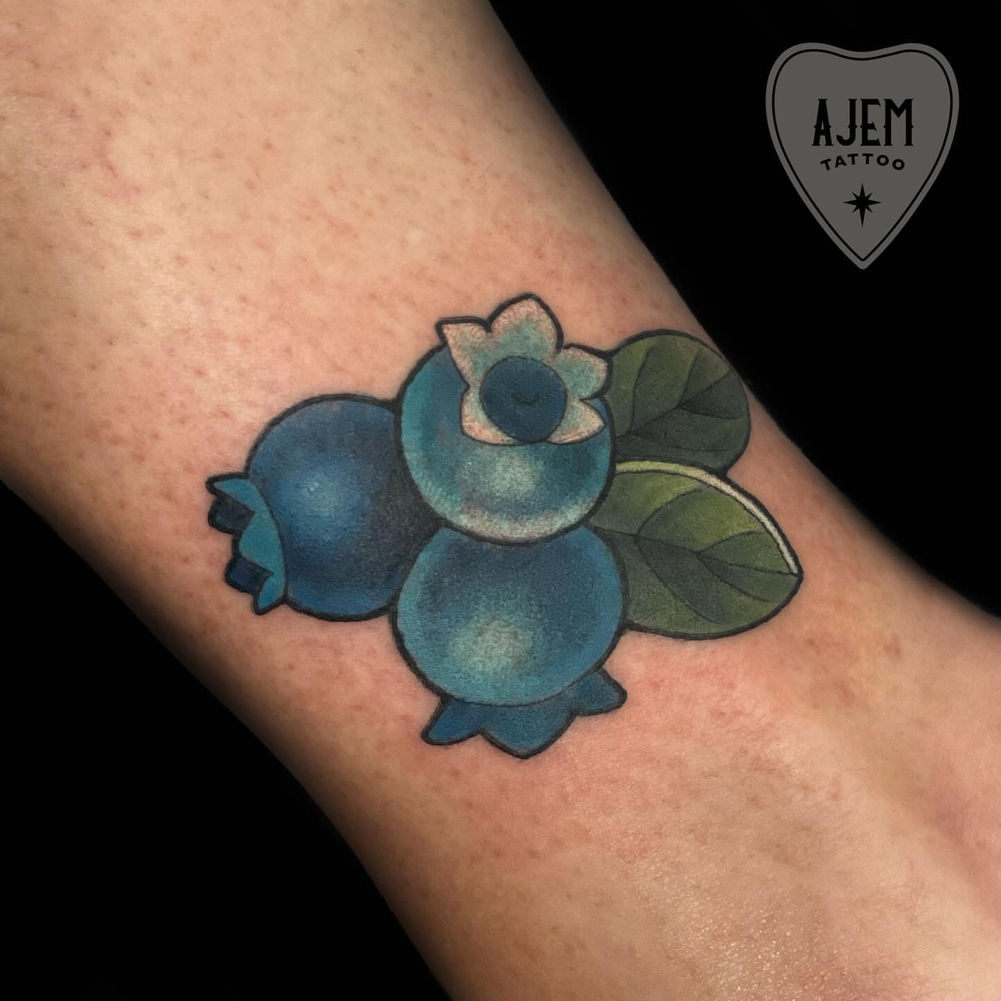 Tattoo by @ajemtattoo — realism