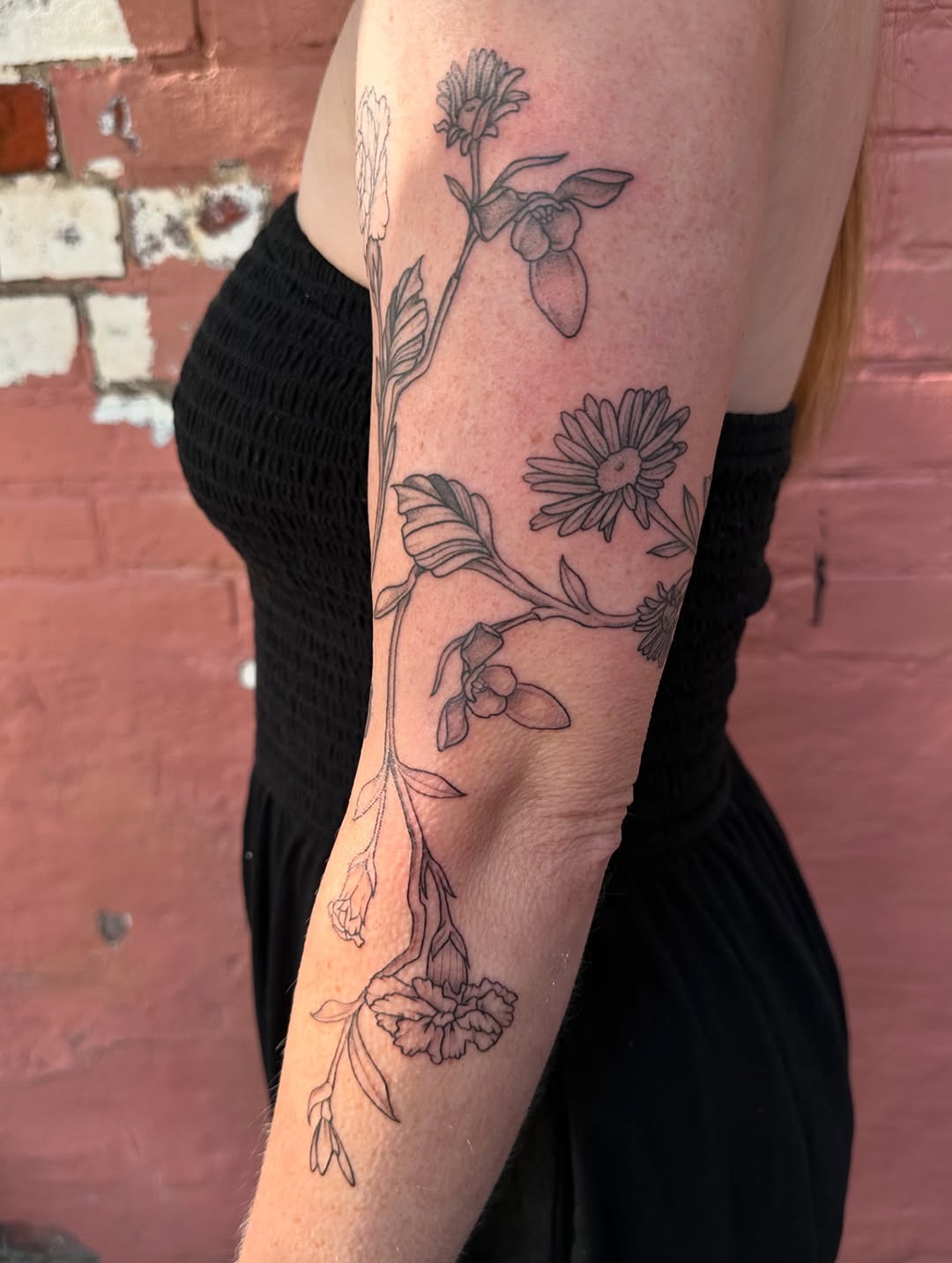 Tattoo by @tattooshananigans — fine_line
