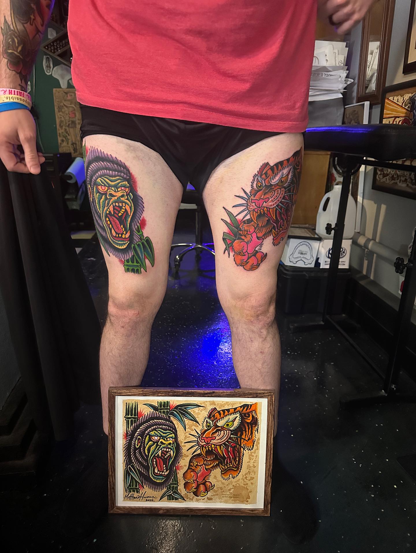 Gorilla and tiger American traditional tattoo on the thigh by ᴄʜʀɪs ᴀᴠᴇʀᴀ