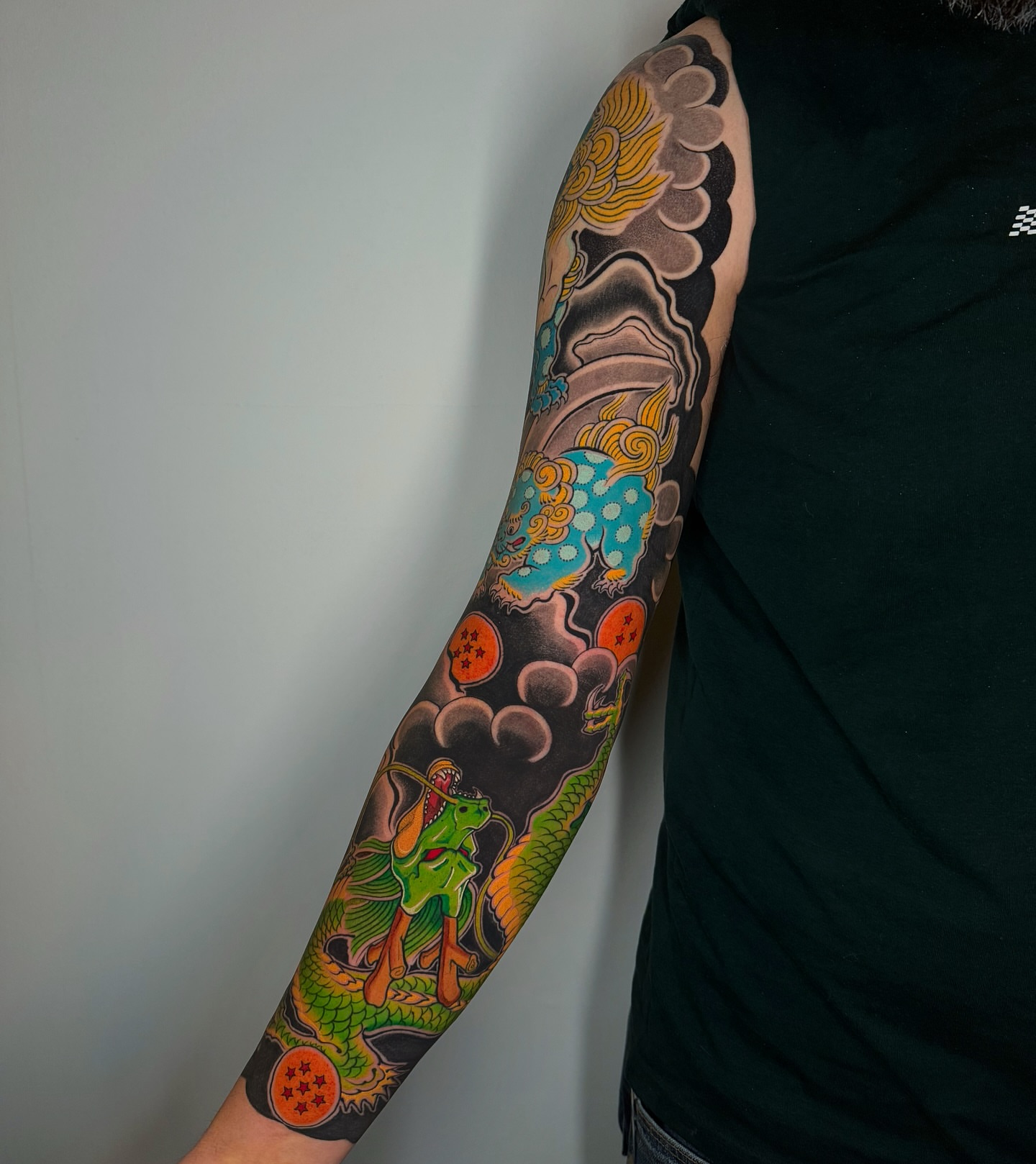 Dragon and warrior japanese irezumi tattoo on the upper arm by H O R I H A N