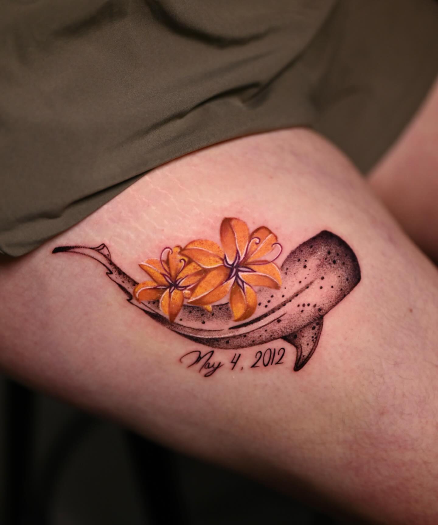 Tattoo by @naveiei — dotwork
