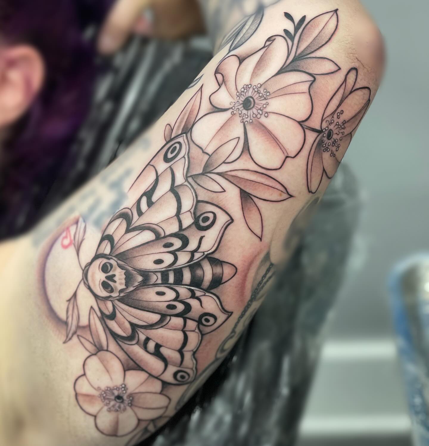 Tattoo by @duffyfortner โ black_and_grey