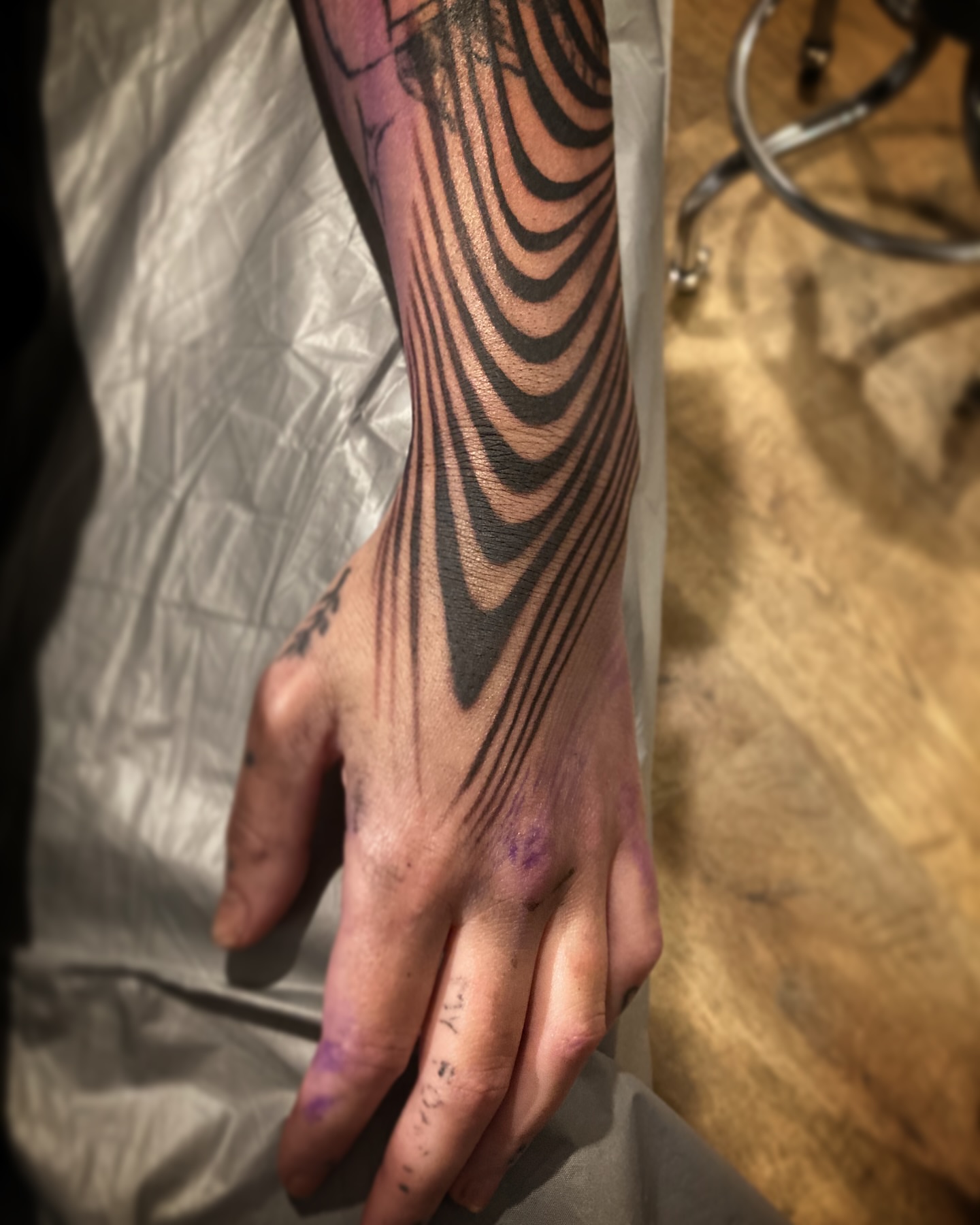 Geometric pattern geometric tattoo on the hand by Rizzie D'Alterio