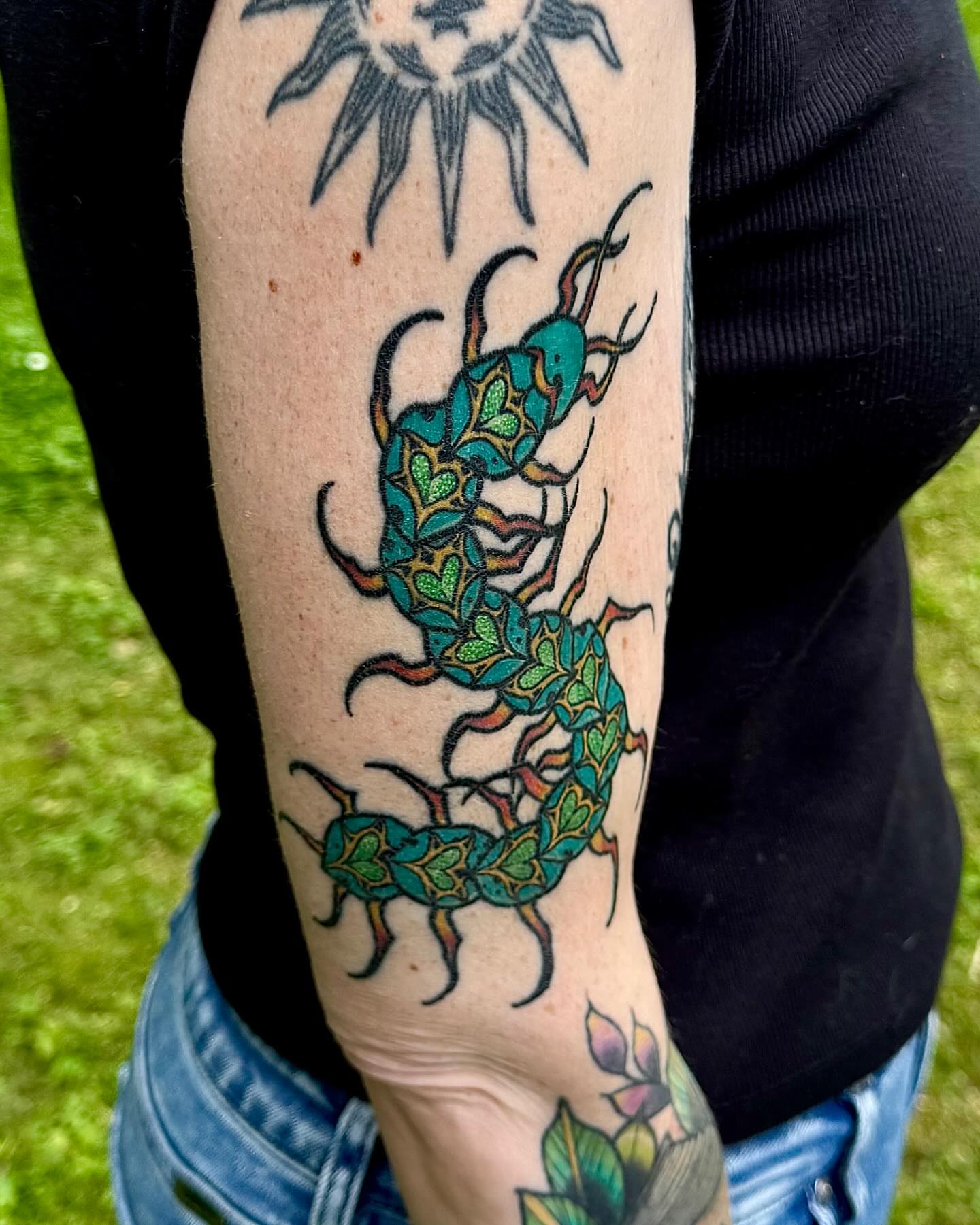Tattoo by @zappedbyxandra โ geometric