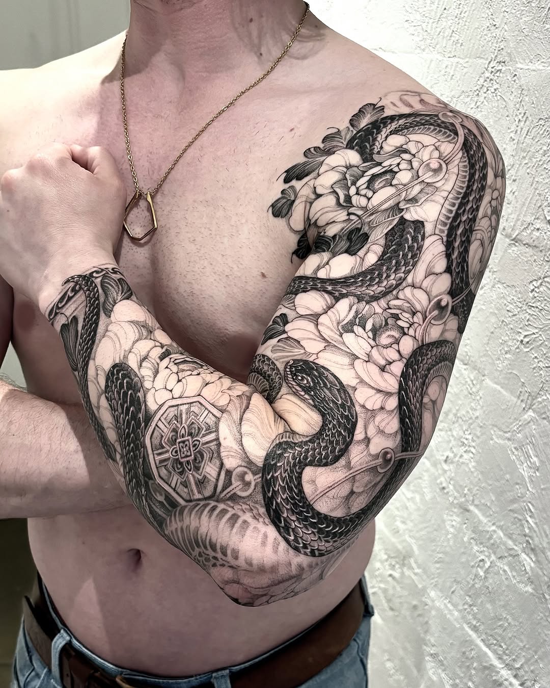 Tattoo by @yongjuntattoo β japanese_irezumi, black_and_grey