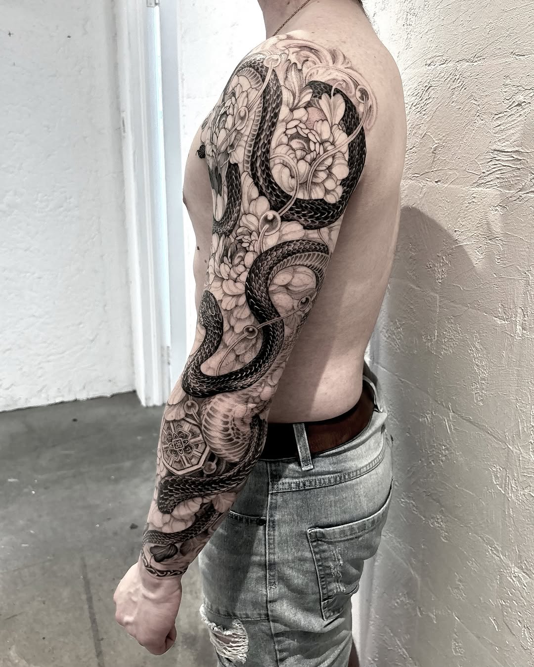 Tattoo by @yongjuntattoo β japanese_irezumi, black_and_grey