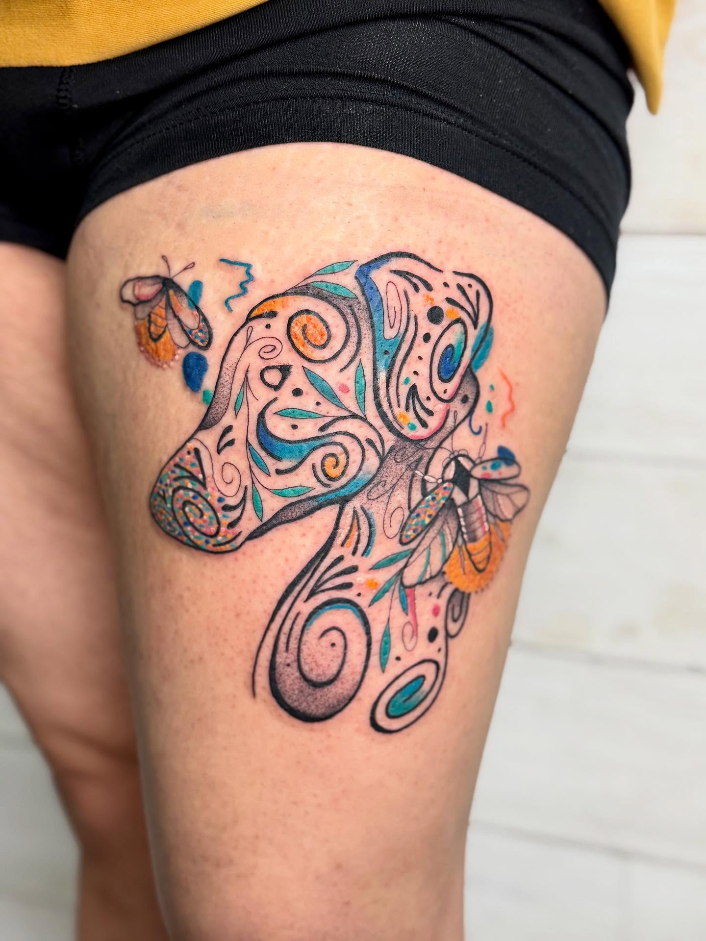 Tattoo by @muridiana — dotwork, new_school
