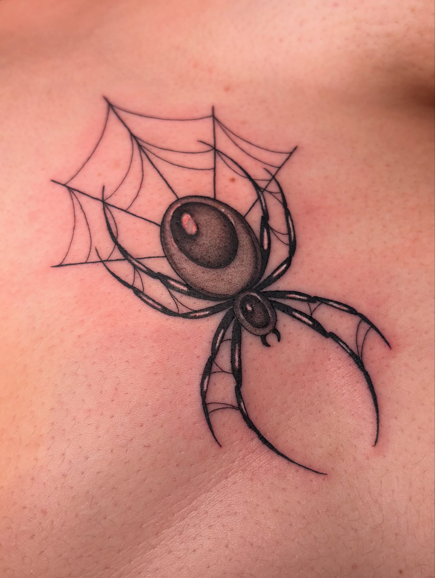 Tattoo by @silviieee — black_and_grey