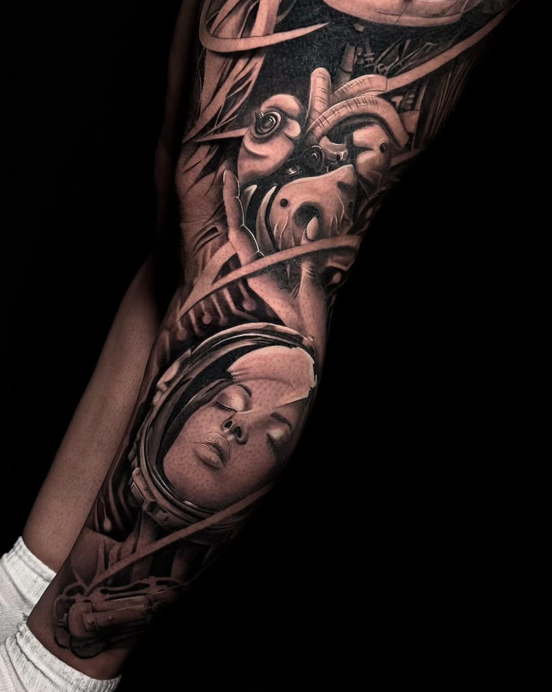Tattoo by @doriink — realism, black_and_grey
