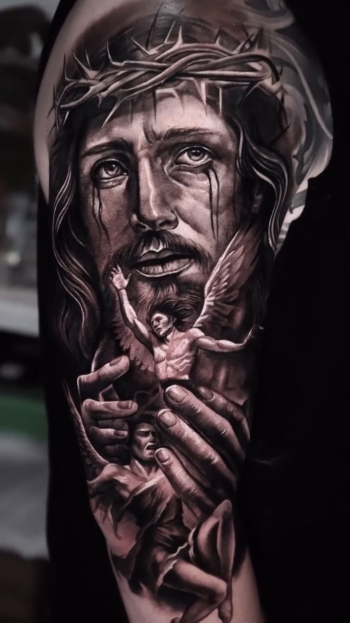 Jesus Christ with angels realism tattoo by Ali Saleh 🇱🇧 Detroit Tattoo Artist, Dearborn, Michigan