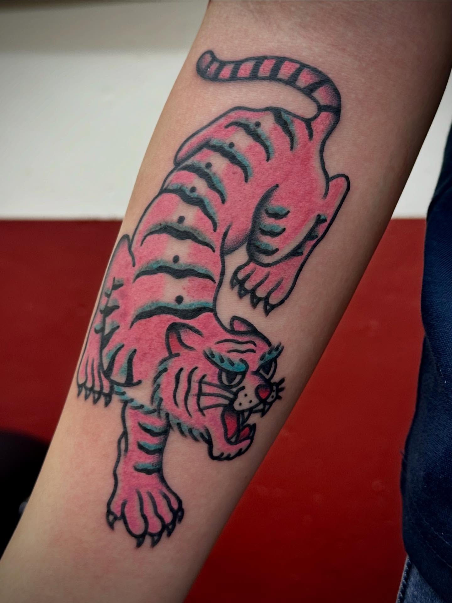 Tattoo by @yelo_tattoo — american_traditional