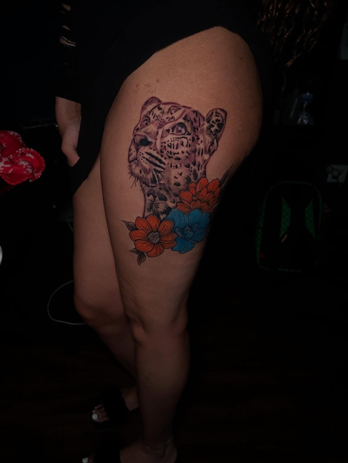 Tattoo by @_glassink — realism