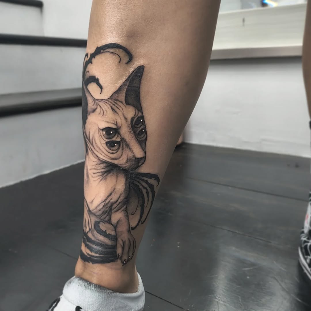 Tattoo by @_mujerdemuerte — realism, dark_realism