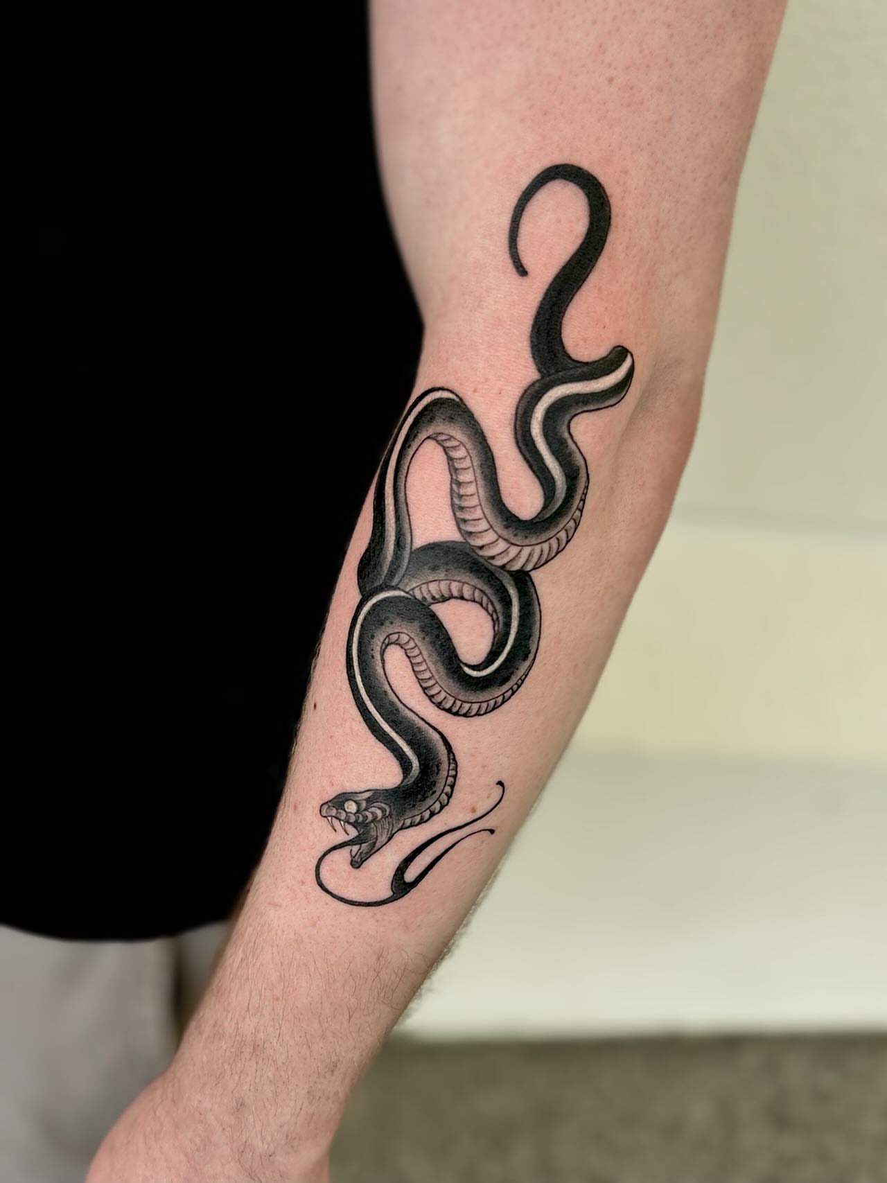 Tattoo by @obiecruztattoo โ black_and_grey