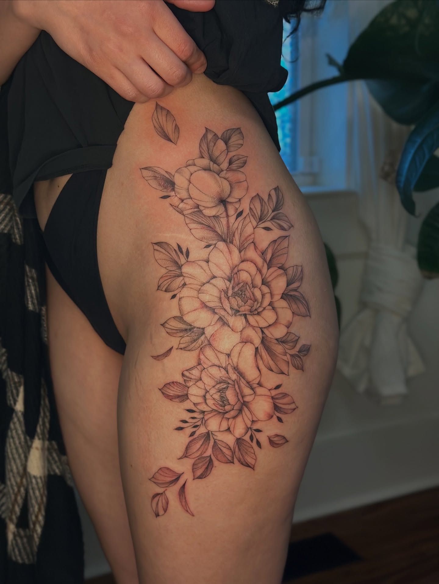 Tattoo by @vreevestattoo โ black_and_grey
