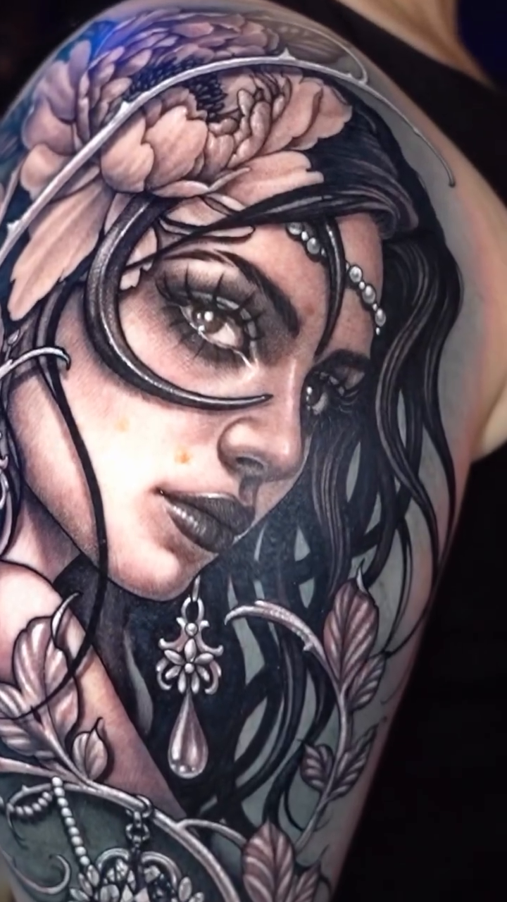 Tattoo by @nikkisimpsontattoos โ realism, black_and_grey