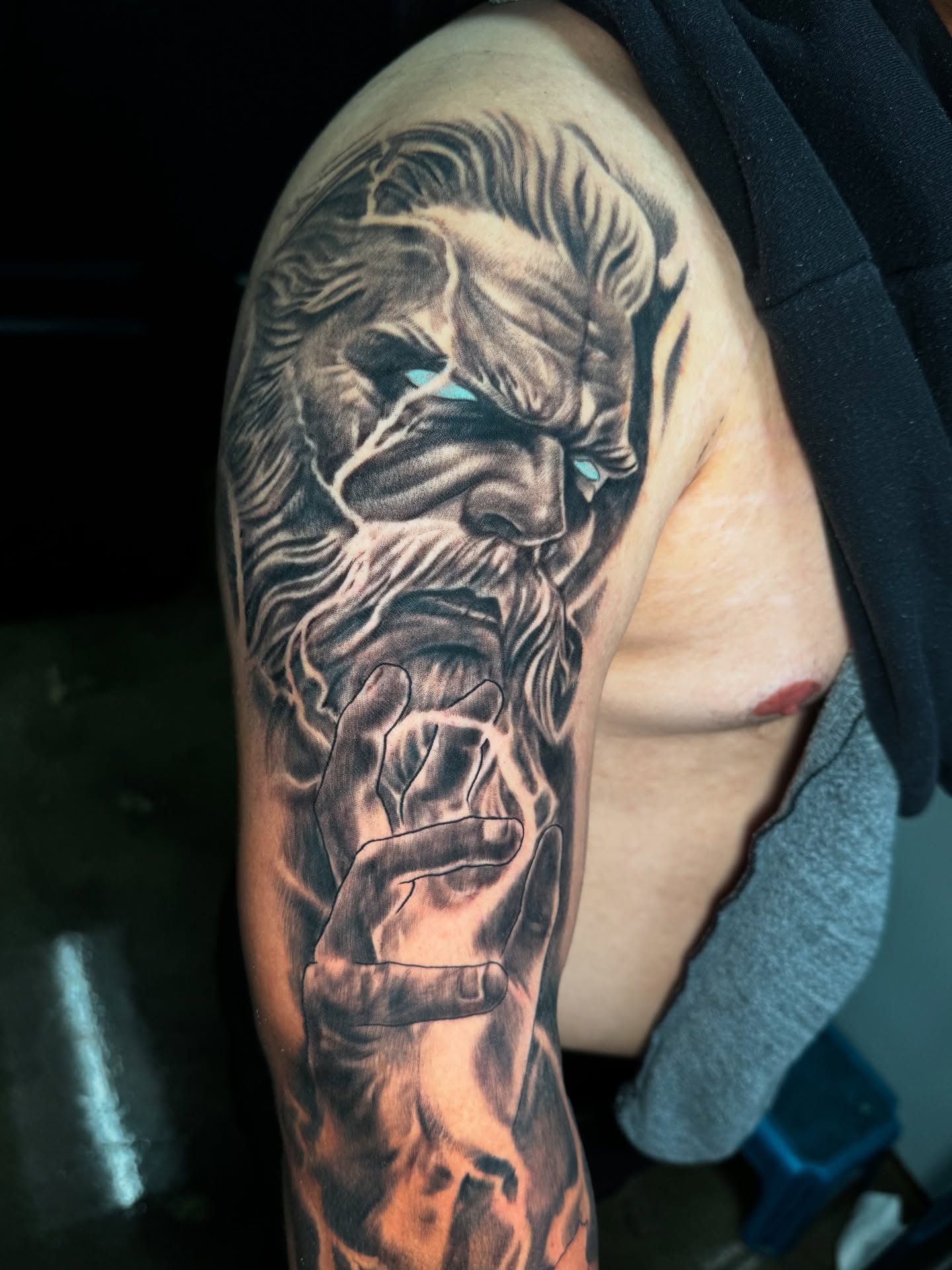 Tattoo by @tattootre — realism, dark_realism