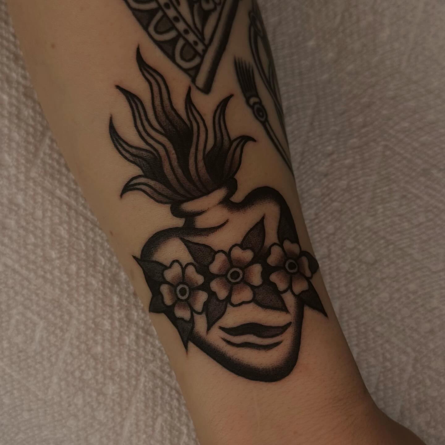 Tattoo by @heiditattoo — black_and_grey