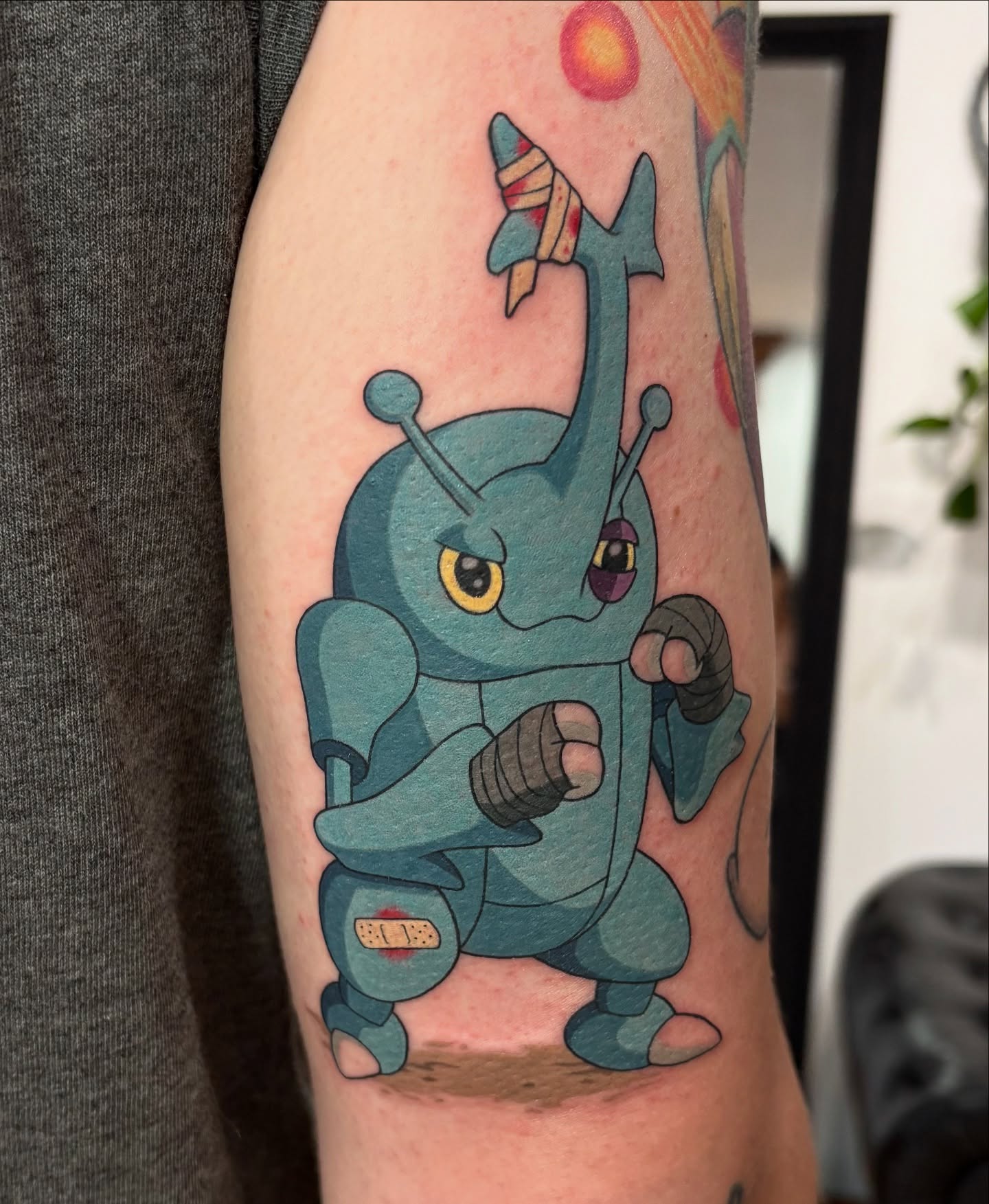 Robot new school tattoo on the forearm by Alicia