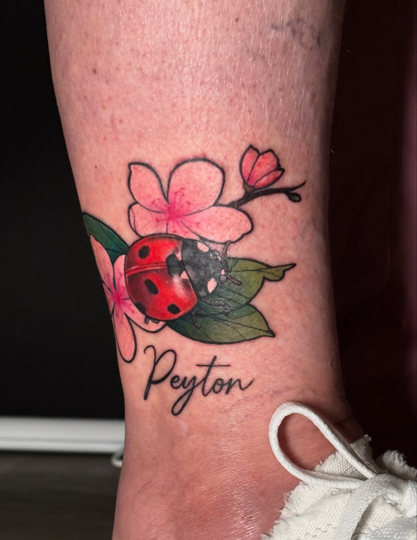 Tattoo by @songsparrowink — realism