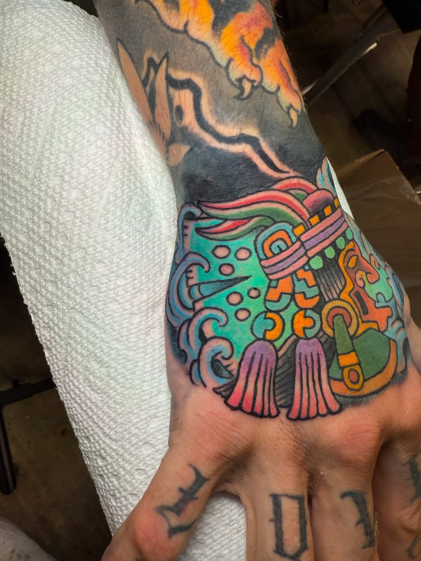 Tattoo by @el_chimu — new_school, geometric