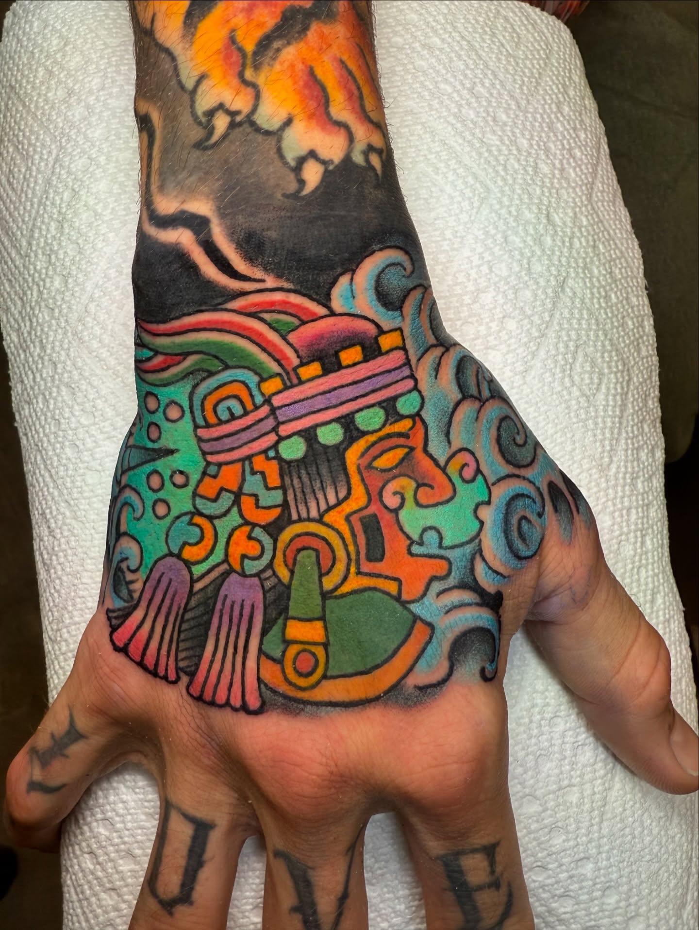 Tattoo by @el_chimu — new_school, geometric