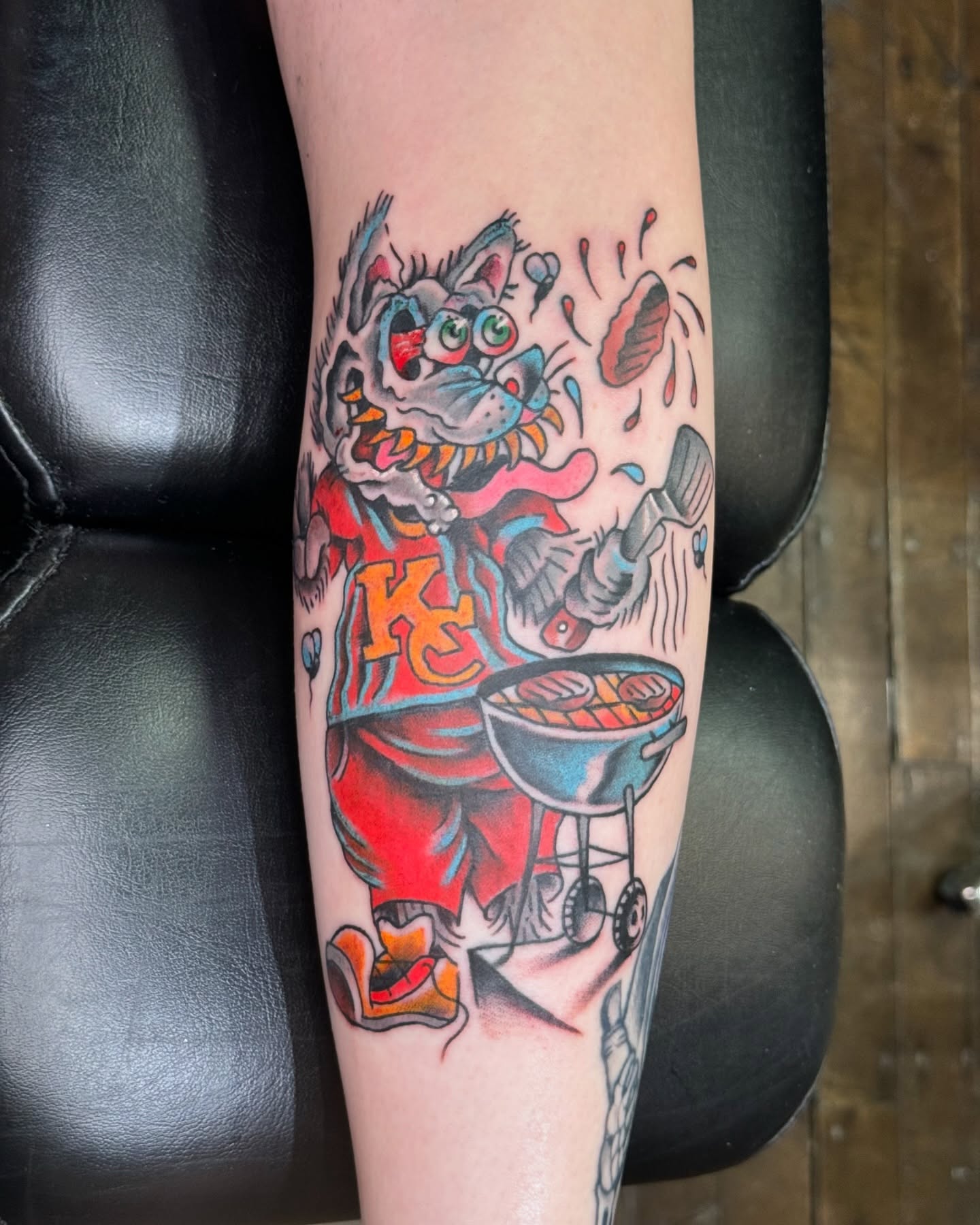 Tattoo by @inkcmob — american_traditional