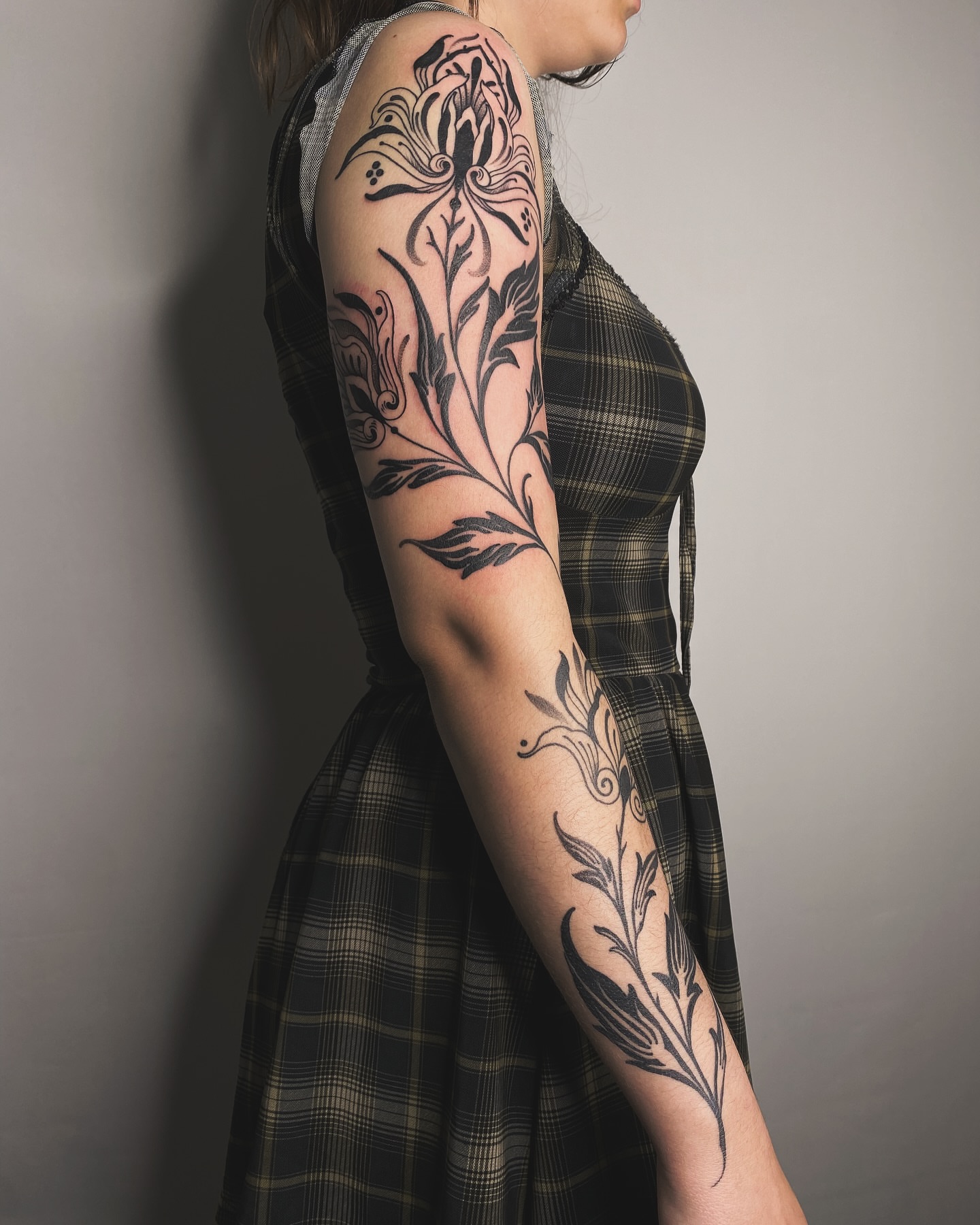 Tattoo by @bimtxtt — black_and_grey