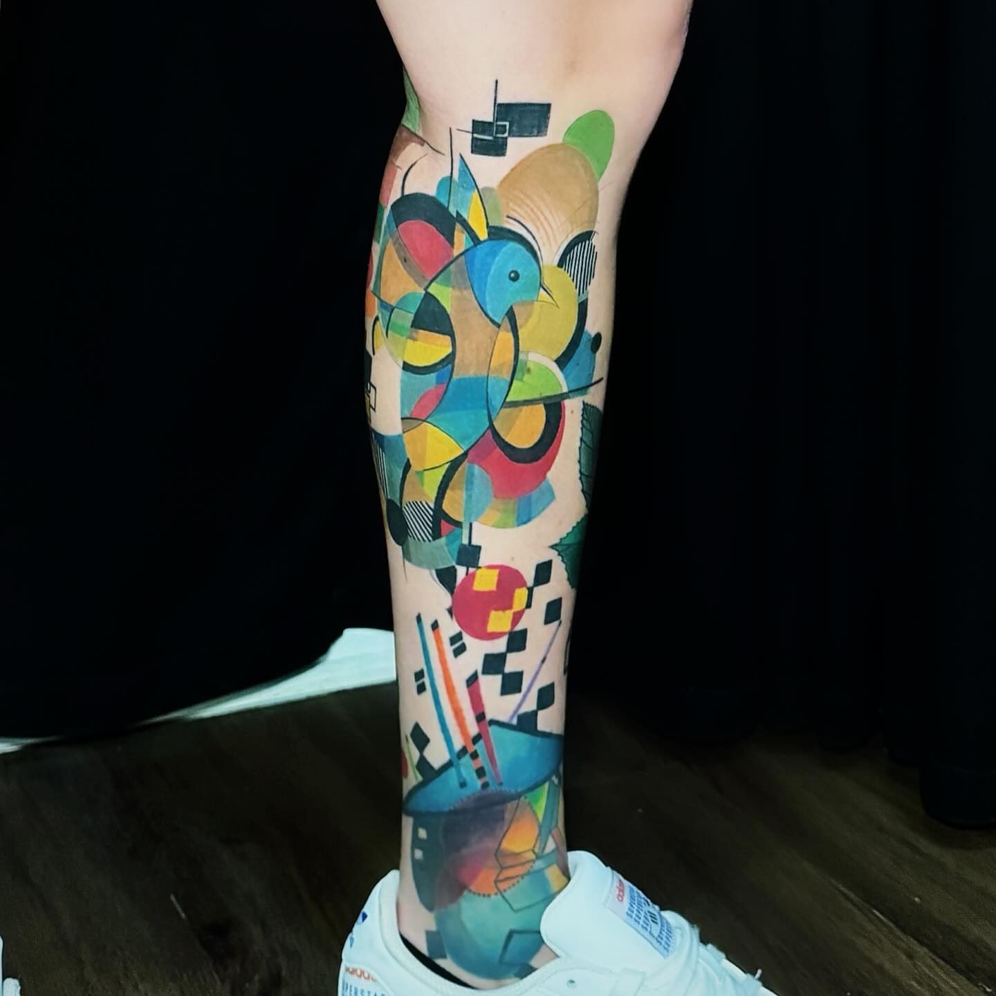 Tattoo by @fernando_ink_sb โ geometric