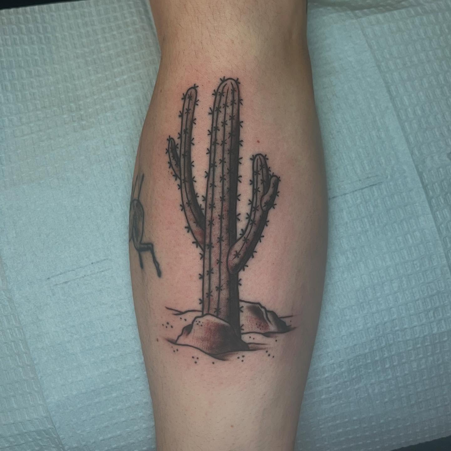 Tattoo by @bbcrla — black_and_grey