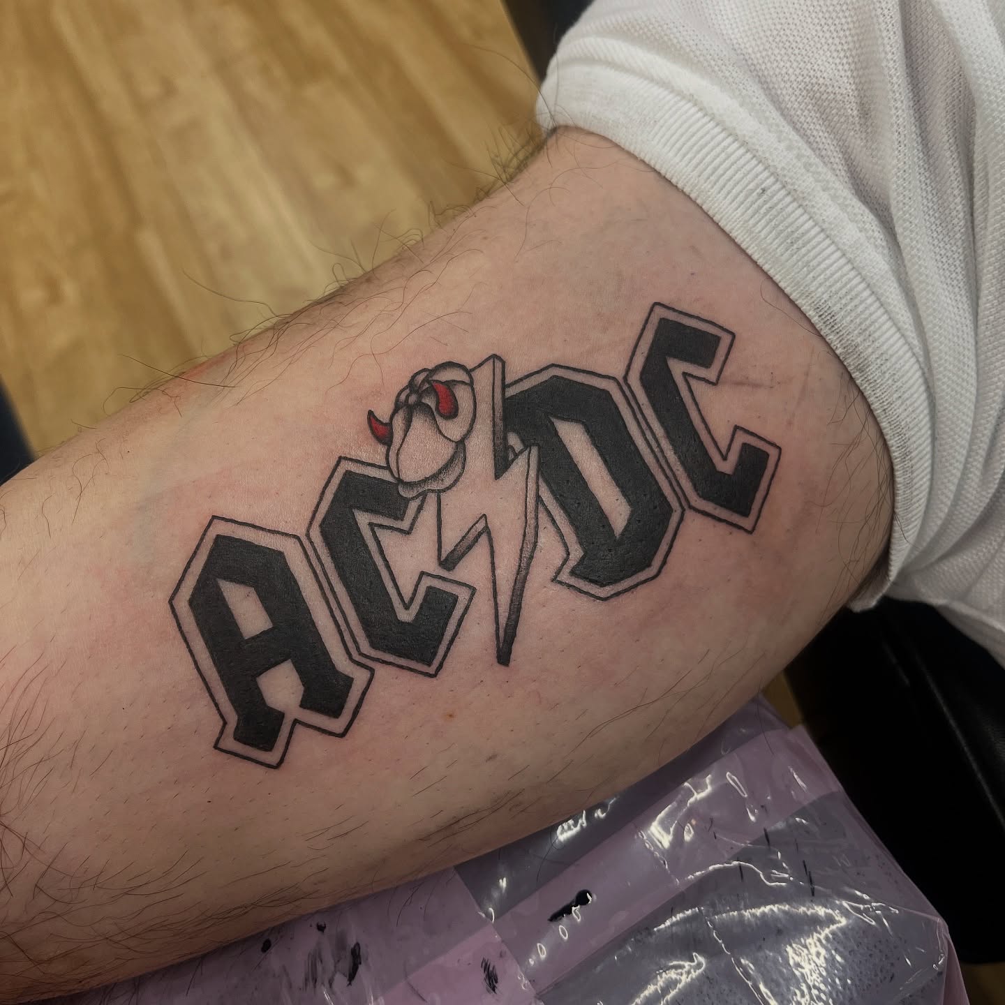 Tattoo by @vapidstar — black_and_grey