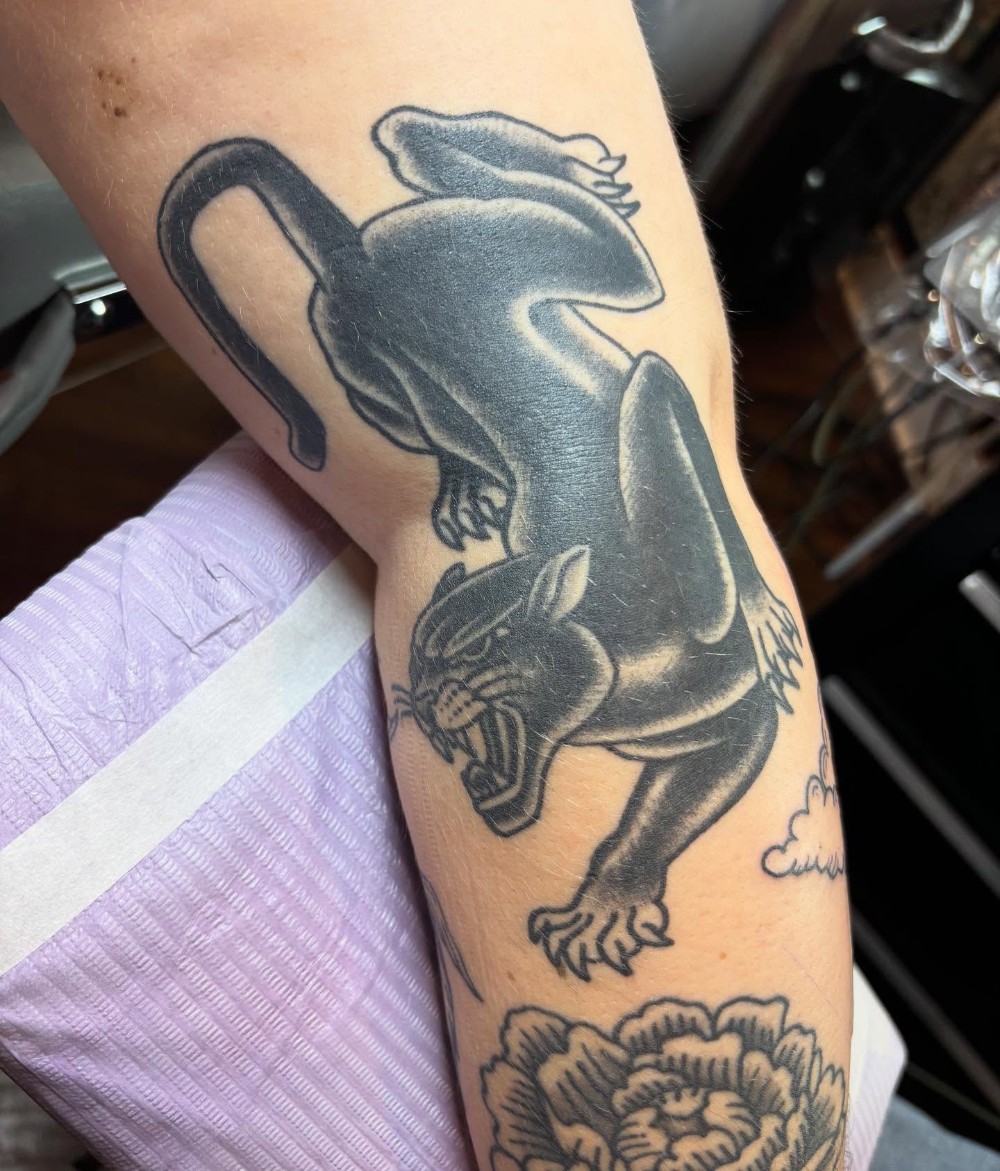 Tattoo by @hellbers — american_traditional